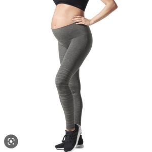 Blanqi Lift Up SportSupport Hipster Cuffed Leggings